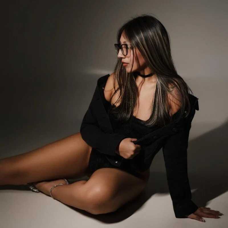 AlessiaCanela — FansOnlyX creator profile