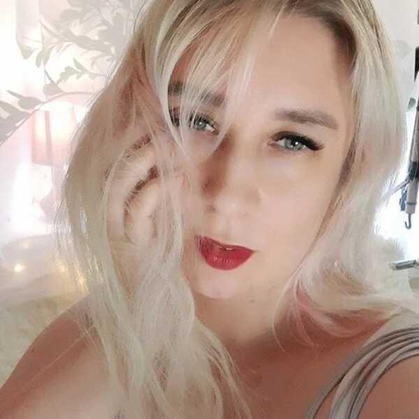 nicolette69w — FansOnlyX creator profile
