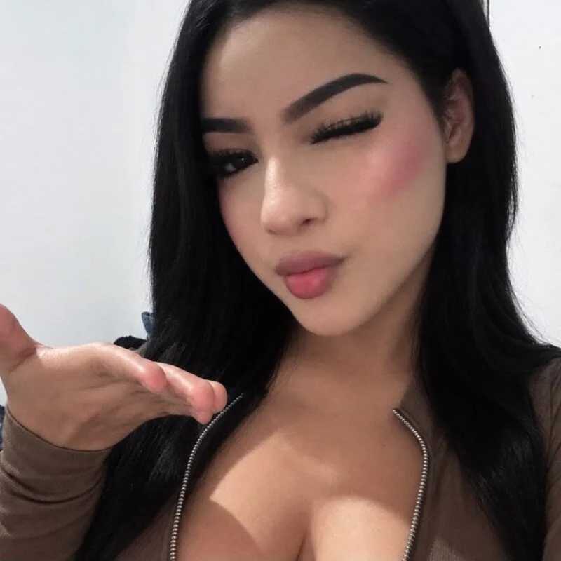 paola_campbelle — FansOnlyX creator profile