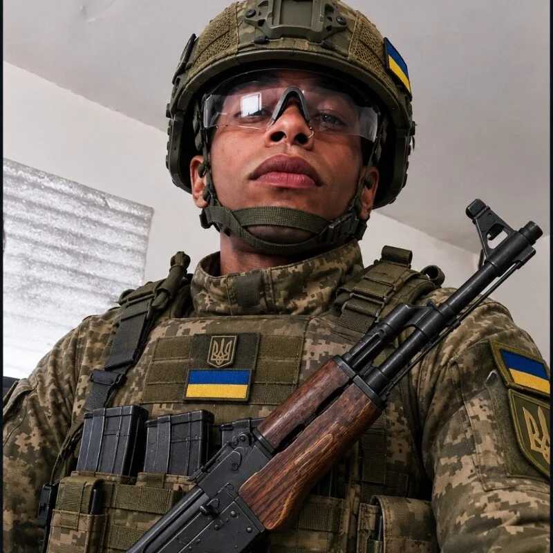 militarUA — FansOnlyX creator profile