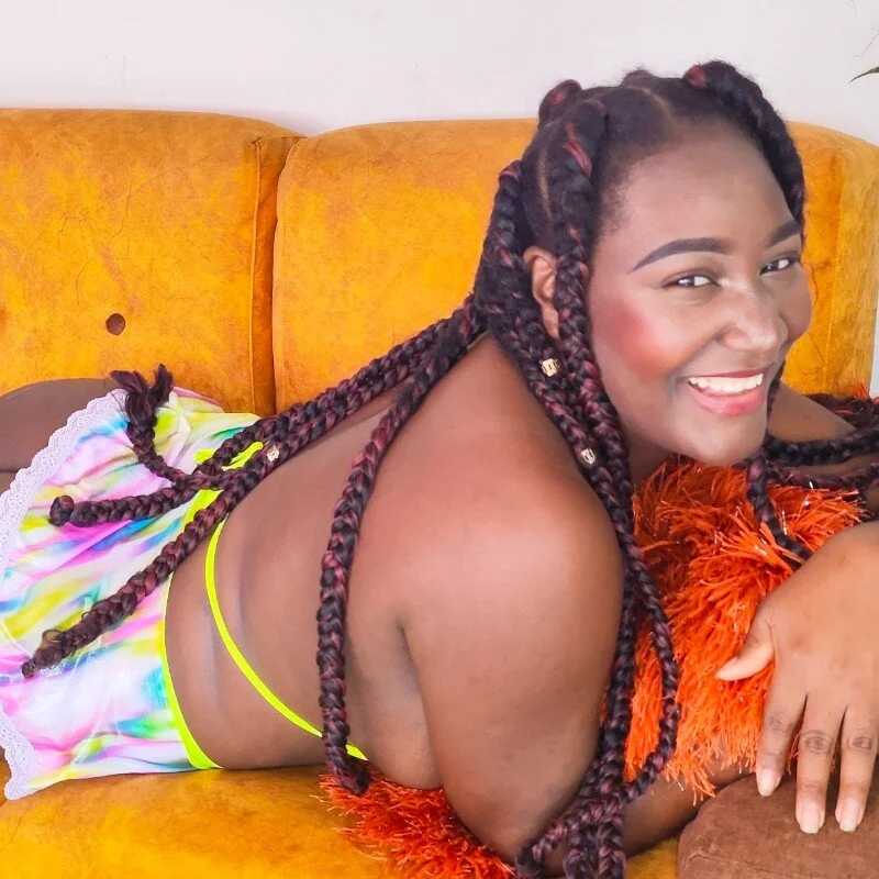 blackhotbody — FansOnlyX creator profile