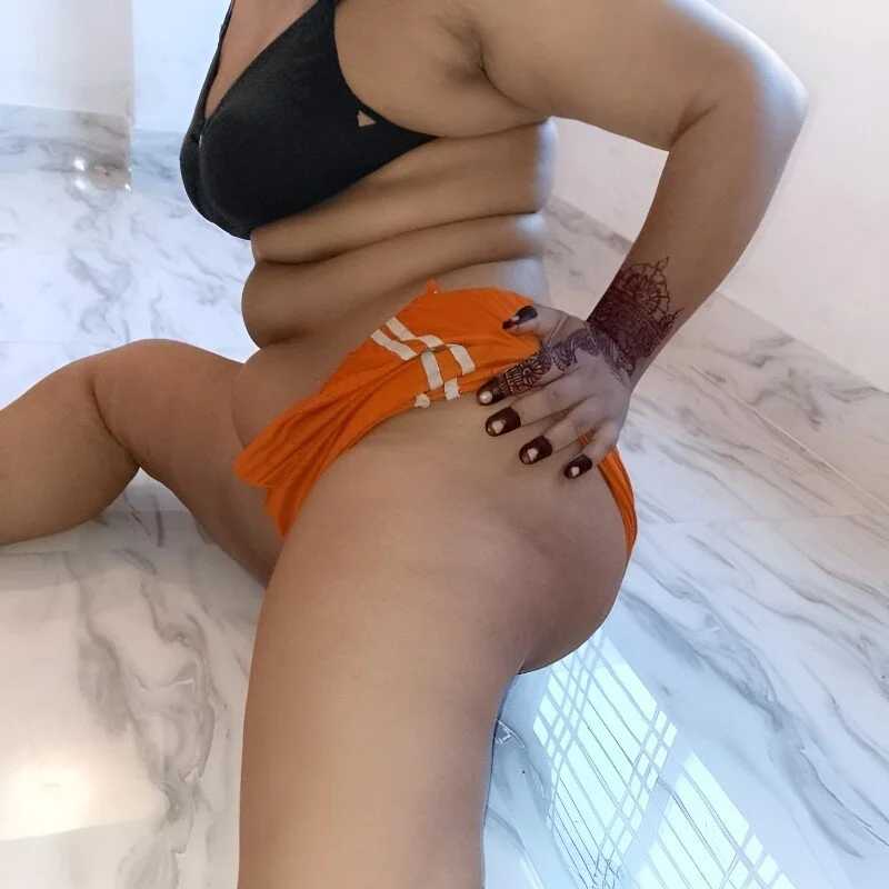 Horny_Desi_Girl — FansOnlyX creator profile
