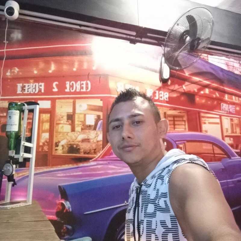 Elpezcuezon23 — FansOnlyX creator profile