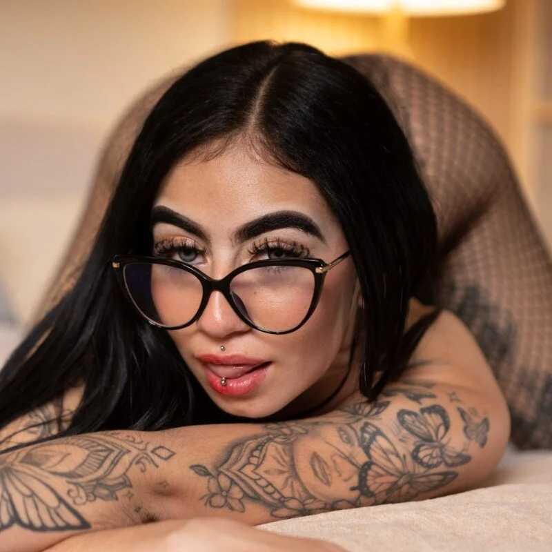 SCARLETT_INK_ — FansOnlyX creator profile