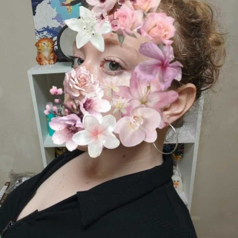 1Anabel — FansOnlyX creator profile