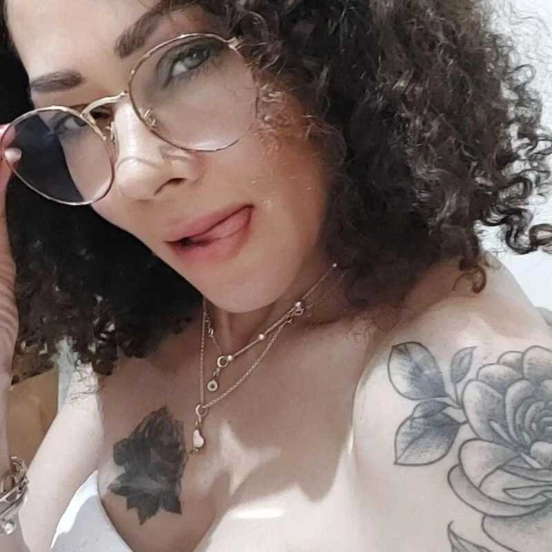 AdrienneLopes — FansOnlyX creator profile