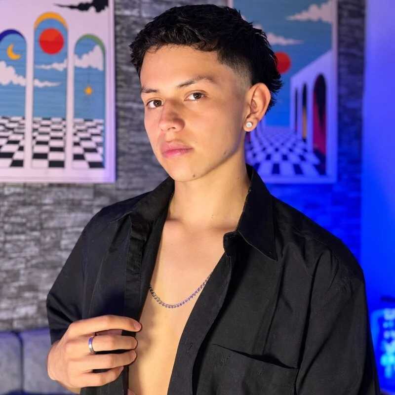 ryanmilk_ — FansOnlyX creator profile