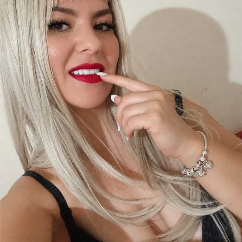 Maryyylove — FansOnlyX creator profile