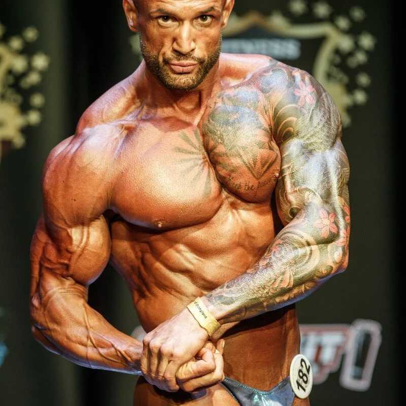 Magnificmuscles89 — FansOnlyX creator profile