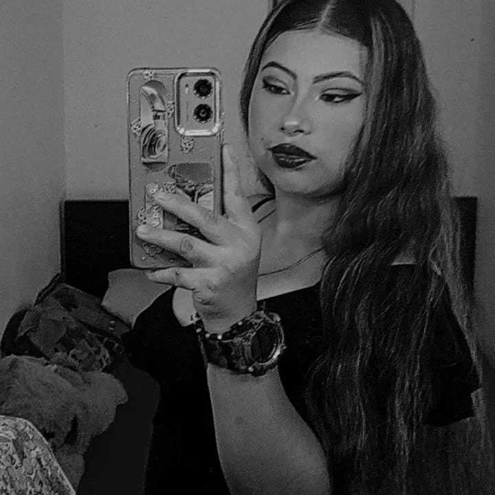 Laura__sofiaa — FansOnlyX creator profile