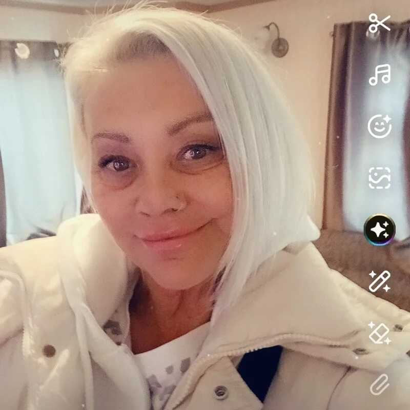 Cindy_UK-888 — FansOnlyX creator profile