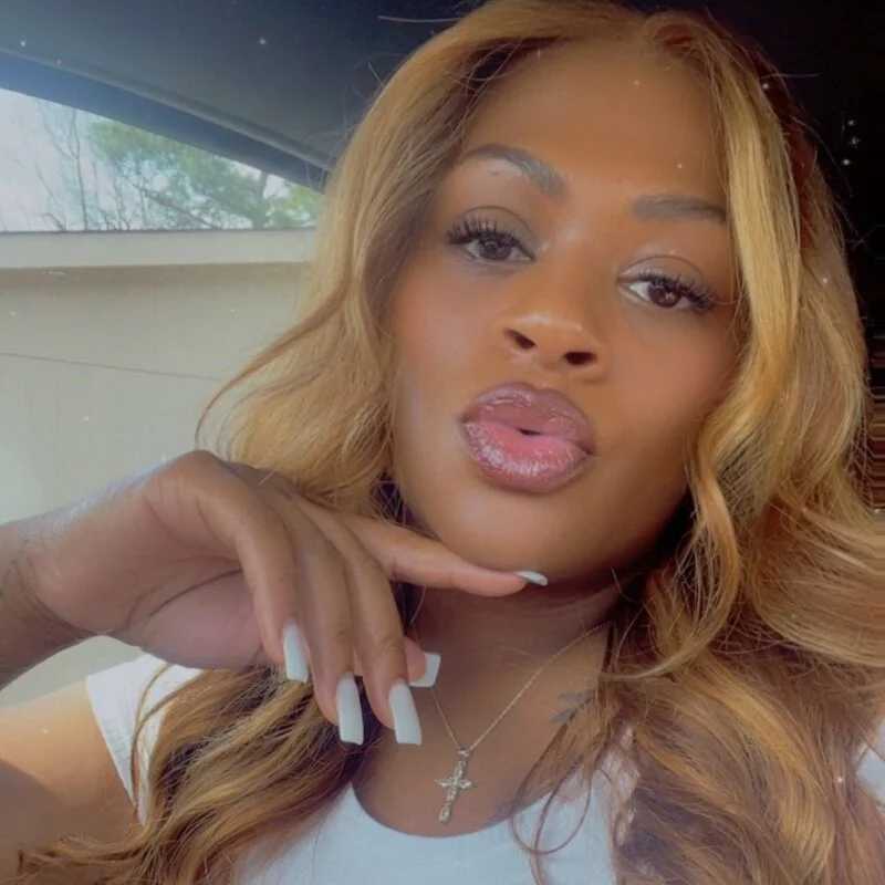 NikkiXo35_ — FansOnlyX creator profile