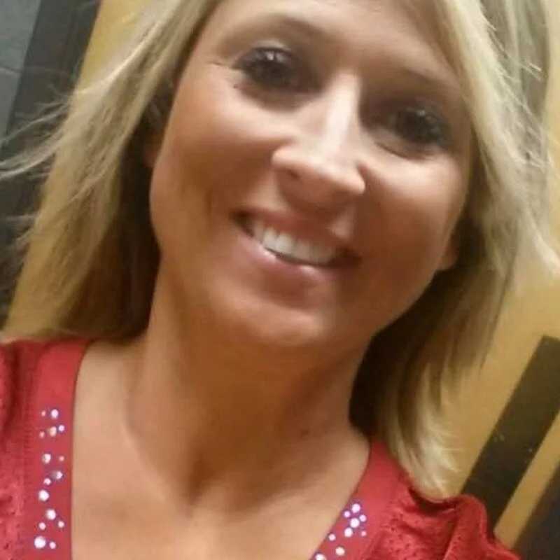 Elizabeth_Aron — FansOnlyX creator profile