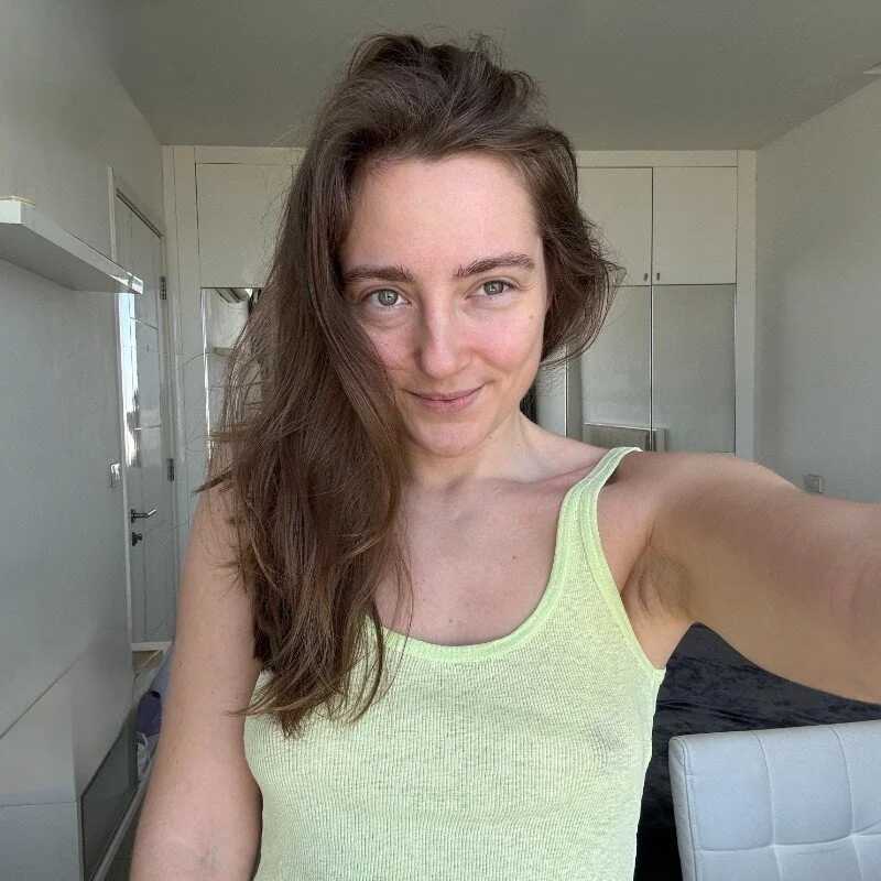 LiaSasha — FansOnlyX creator profile