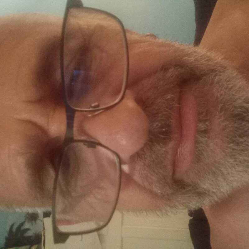 Alleinzuhause — FansOnlyX creator profile