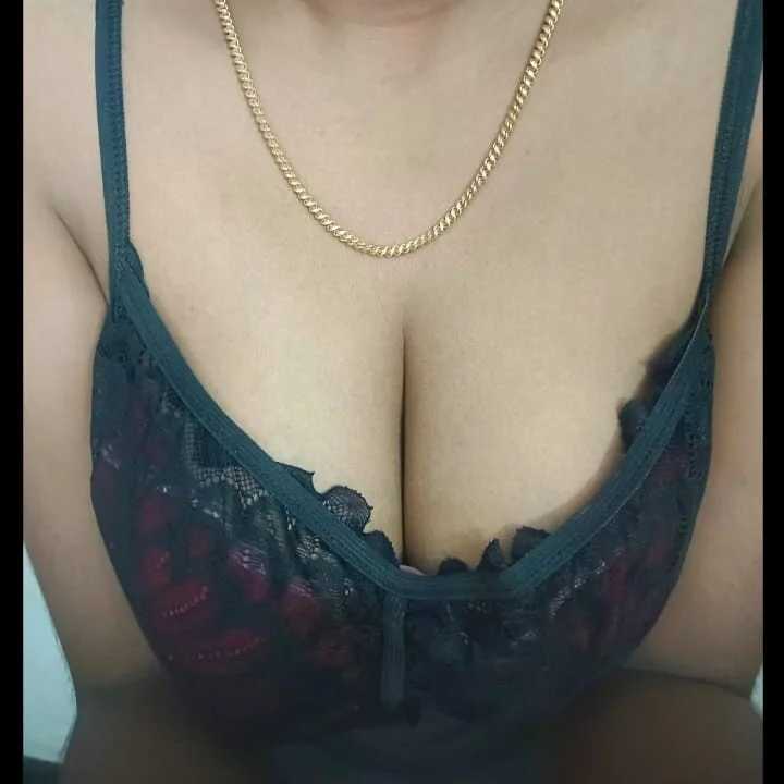 Tamil_Meera12 — FansOnlyX creator profile