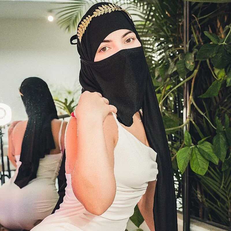 Layla_kaderr — FansOnlyX creator profile