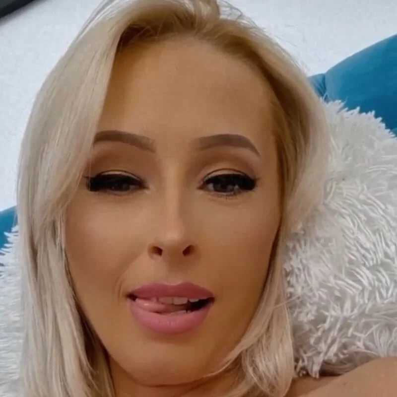 OliviaShaw23 — FansOnlyX creator profile