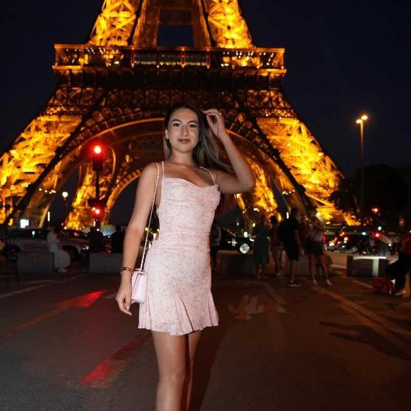 cloe_1tay — FansOnlyX creator profile