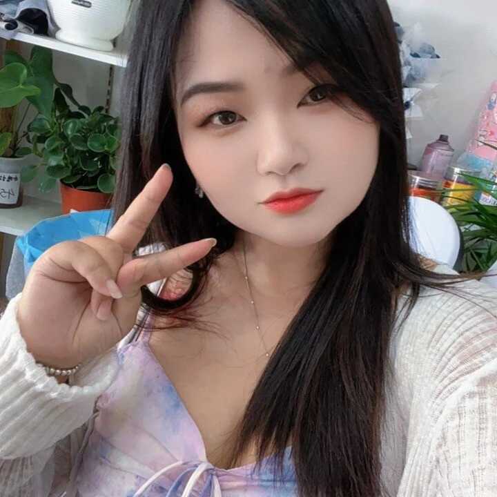 linerhuahua — FansOnlyX creator profile