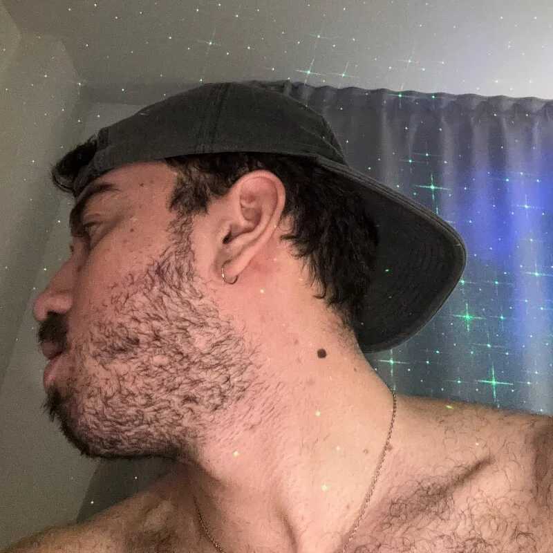 Alpha_Karim — FansOnlyX creator profile