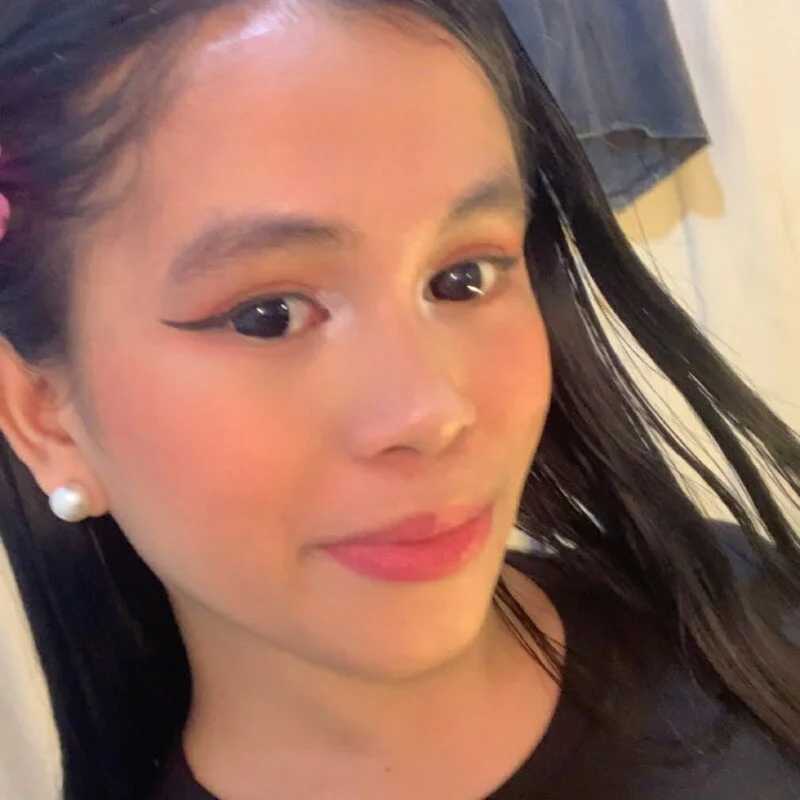 Lily_holy — FansOnlyX creator profile