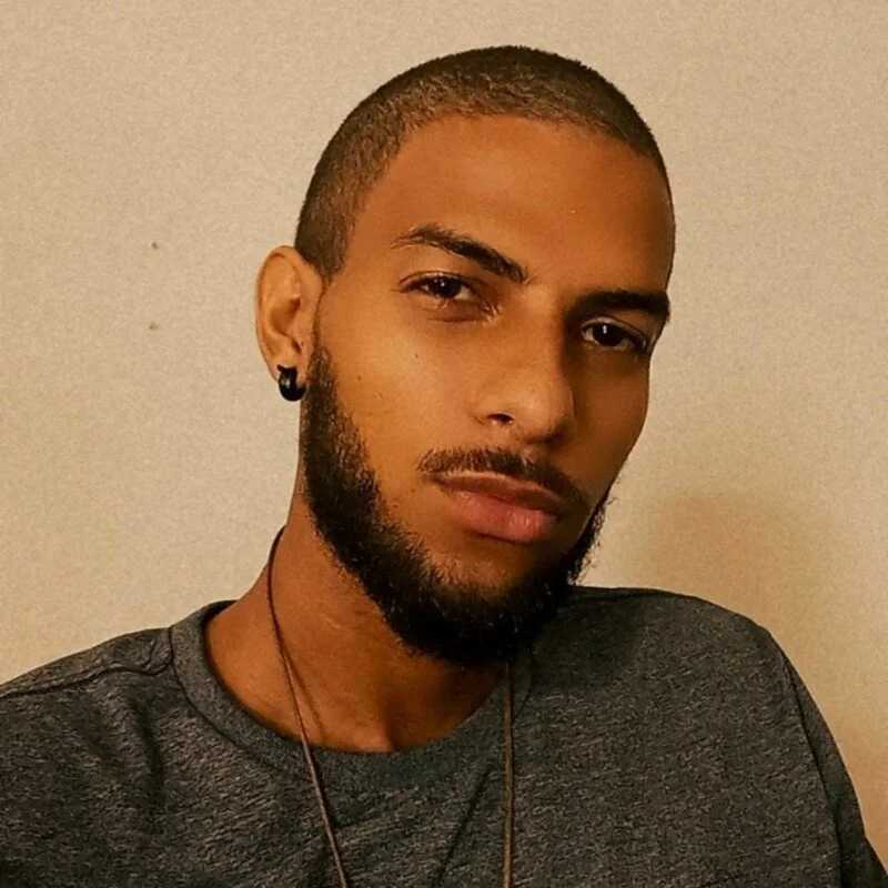 D_w_ — FansOnlyX creator profile