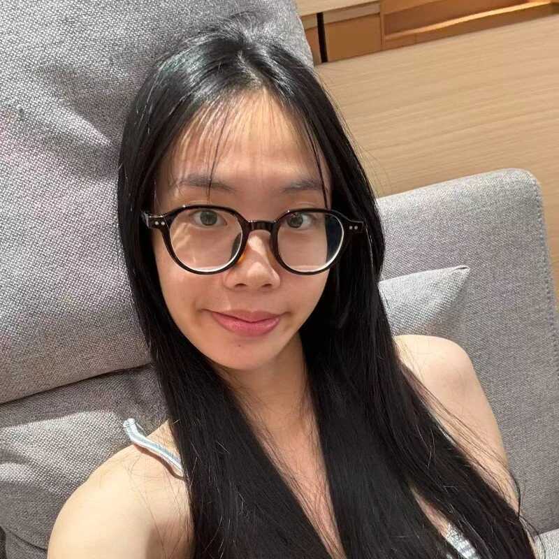 nooneknowspoppy — FansOnlyX creator profile