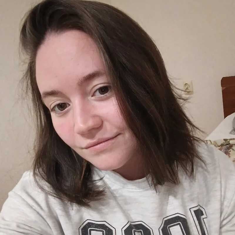 Poly_queen — FansOnlyX creator profile