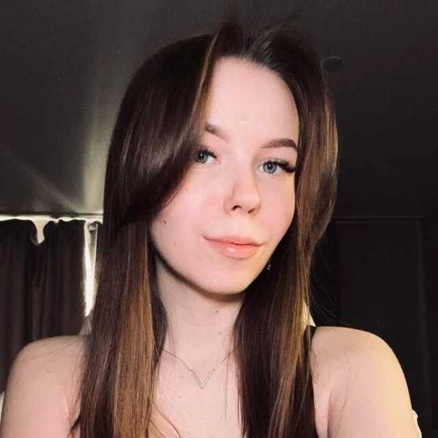 Betty_Andrews — FansOnlyX creator profile