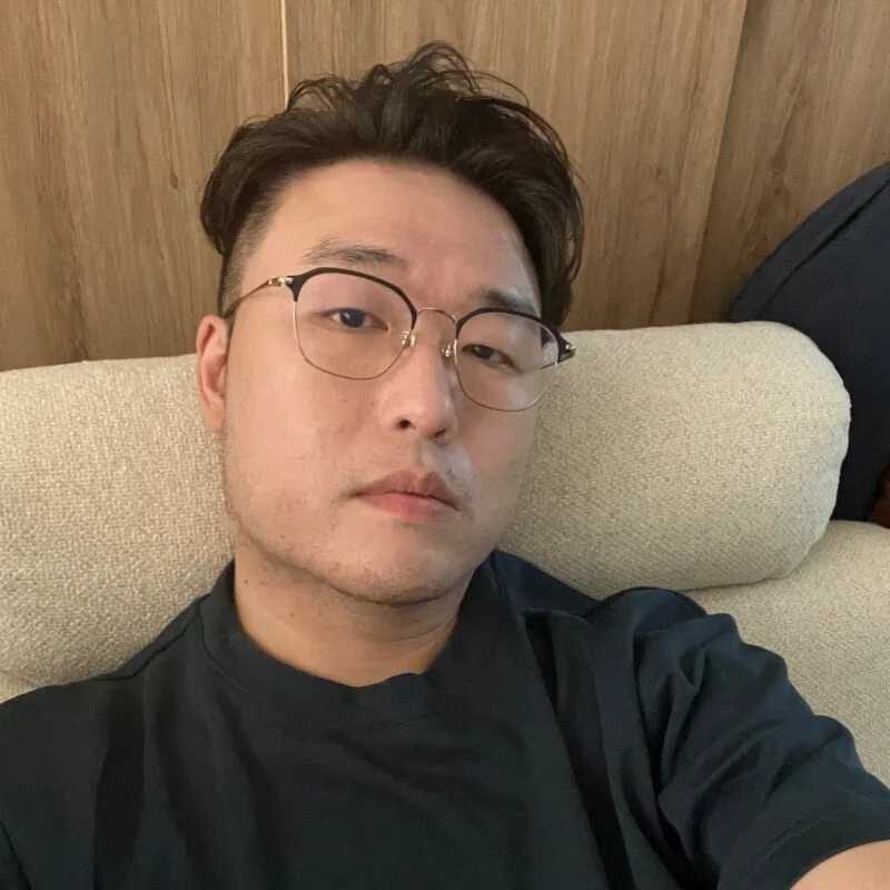 W0Ijn — FansOnlyX creator profile