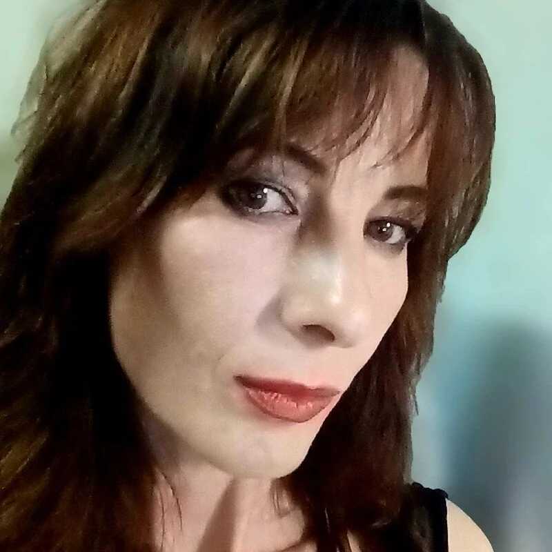 MissDyannis — FansOnlyX creator profile