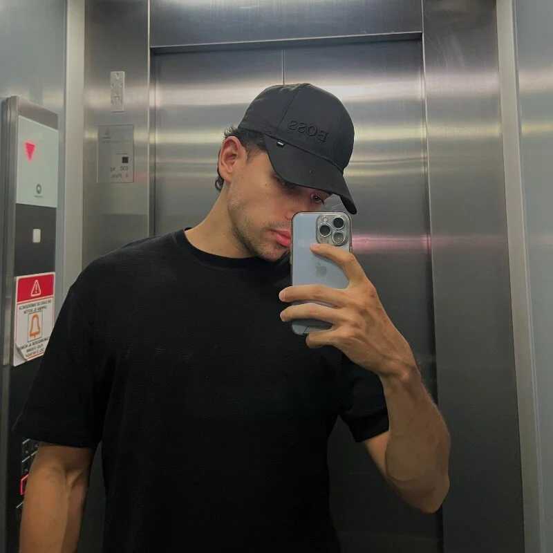 dylancolee — FansOnlyX creator profile