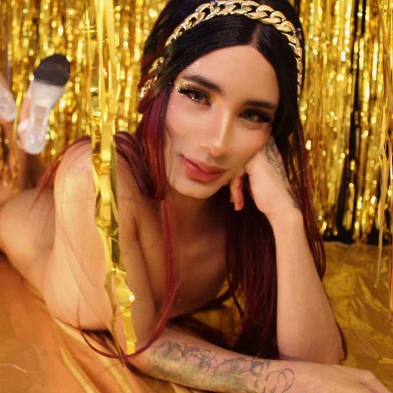 Miss_EmilyStar — FansOnlyX creator profile