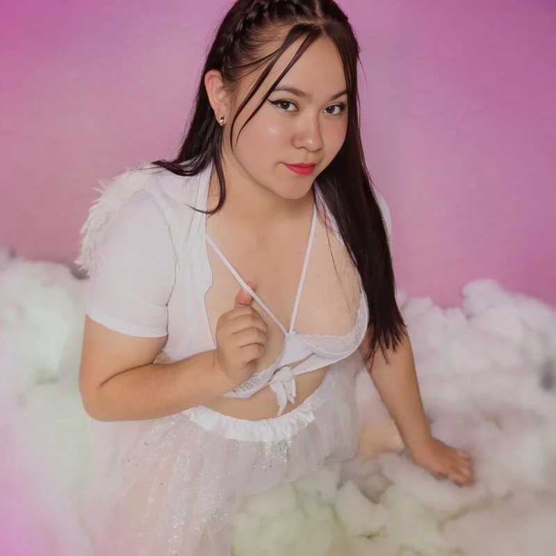 NikkiRous_ — FansOnlyX creator profile