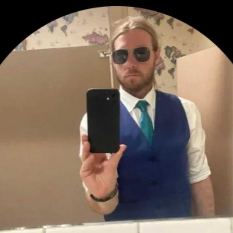 Johndoe2292 — FansOnlyX creator profile
