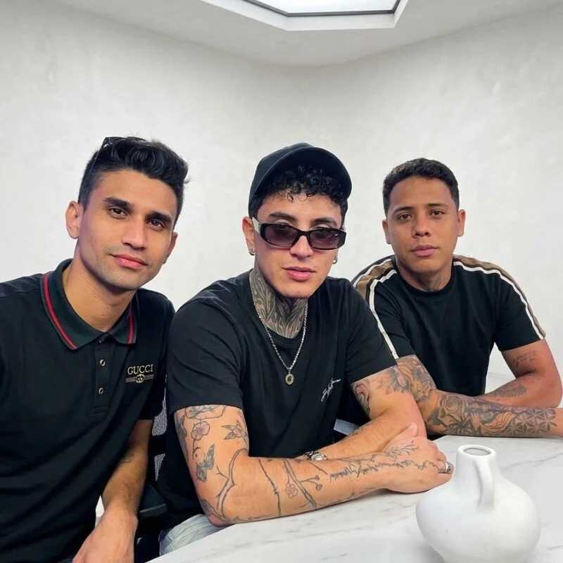 EliteBoysLive — FansOnlyX creator profile