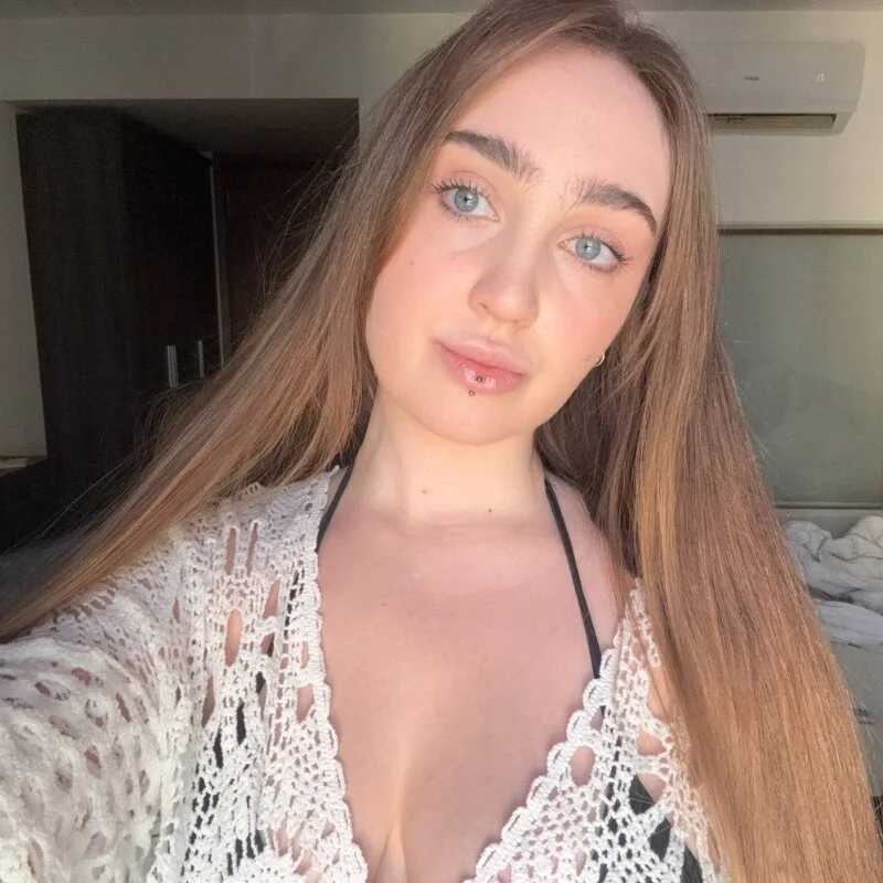 eva_nyx — FansOnlyX creator profile