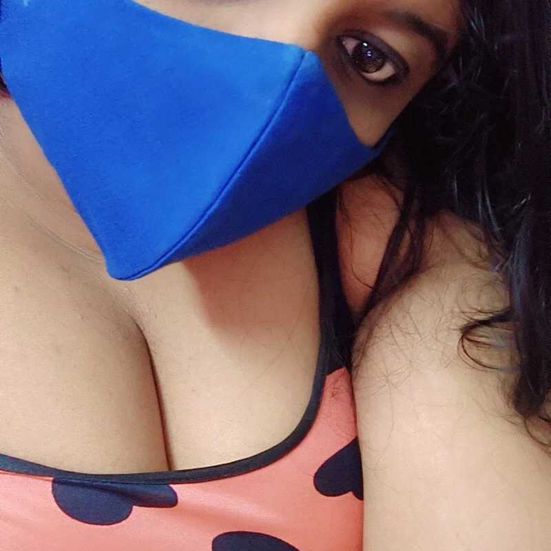 Tami-sonia — FansOnlyX creator profile