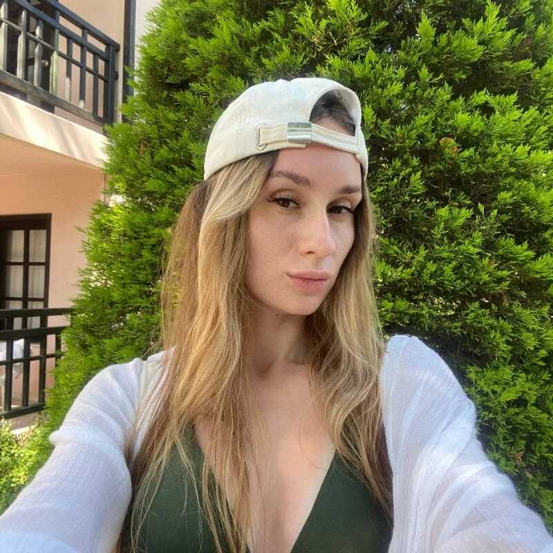 fizanashy — FansOnlyX creator profile