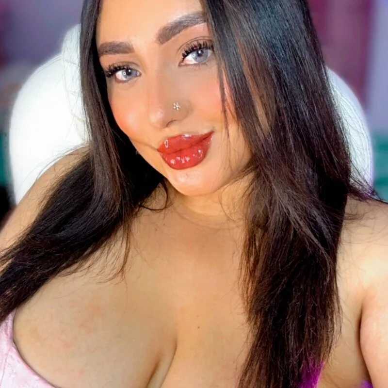 Selenee23 — FansOnlyX creator profile