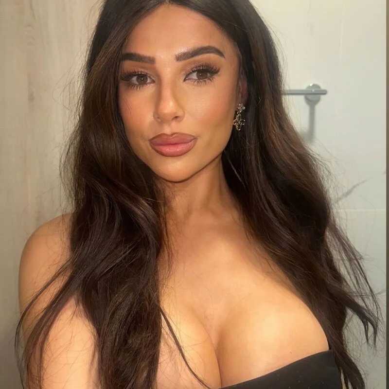 SexySophiaax — FansOnlyX creator profile