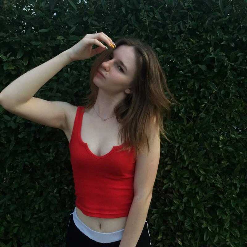 BessYurich — FansOnlyX creator profile