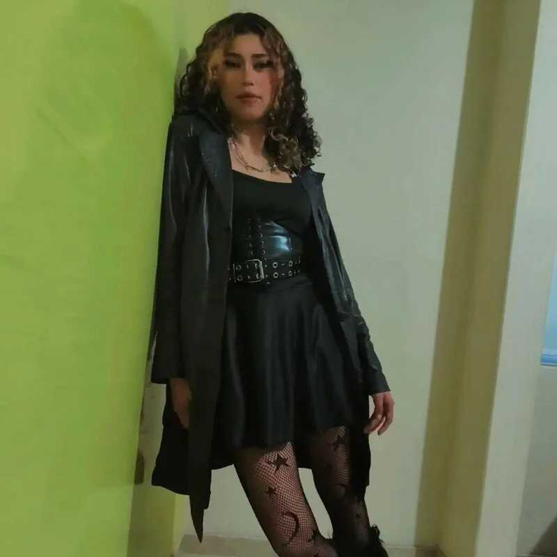 scarleth_velvet_ — FansOnlyX creator profile