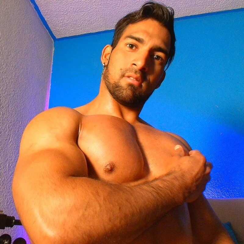 Maxxi_Brown — FansOnlyX creator profile