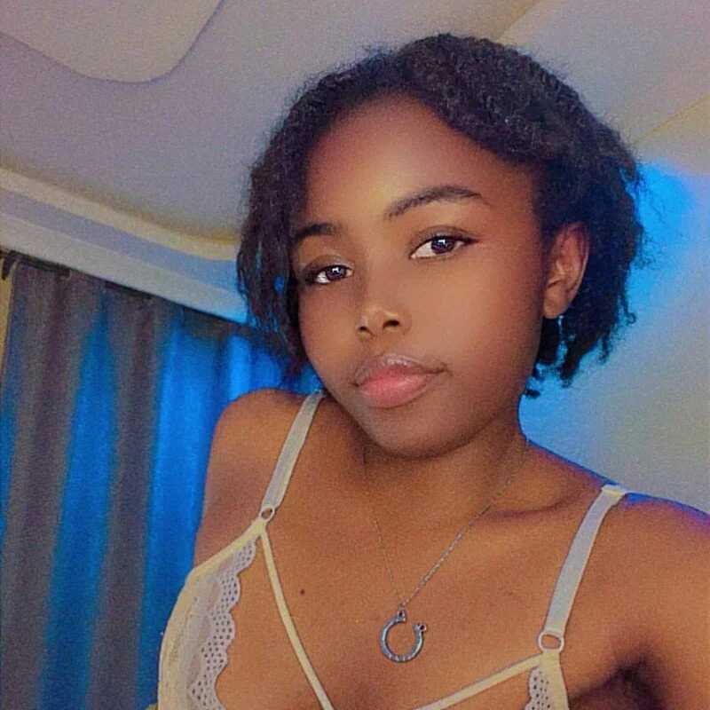 Cindy_xx2 — FansOnlyX creator profile