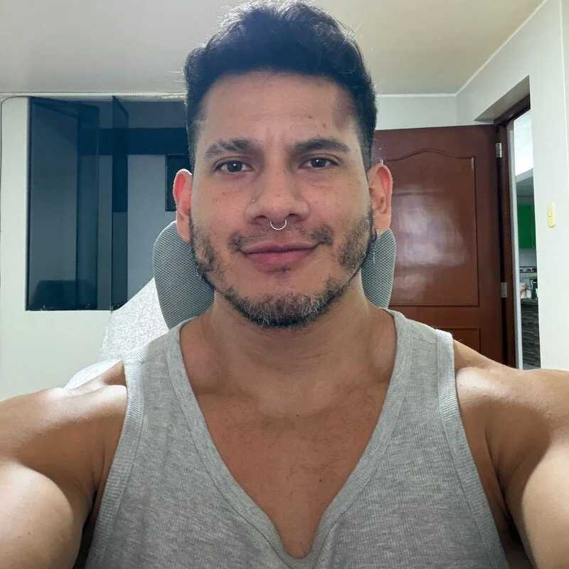 DominicVeinss — FansOnlyX creator profile