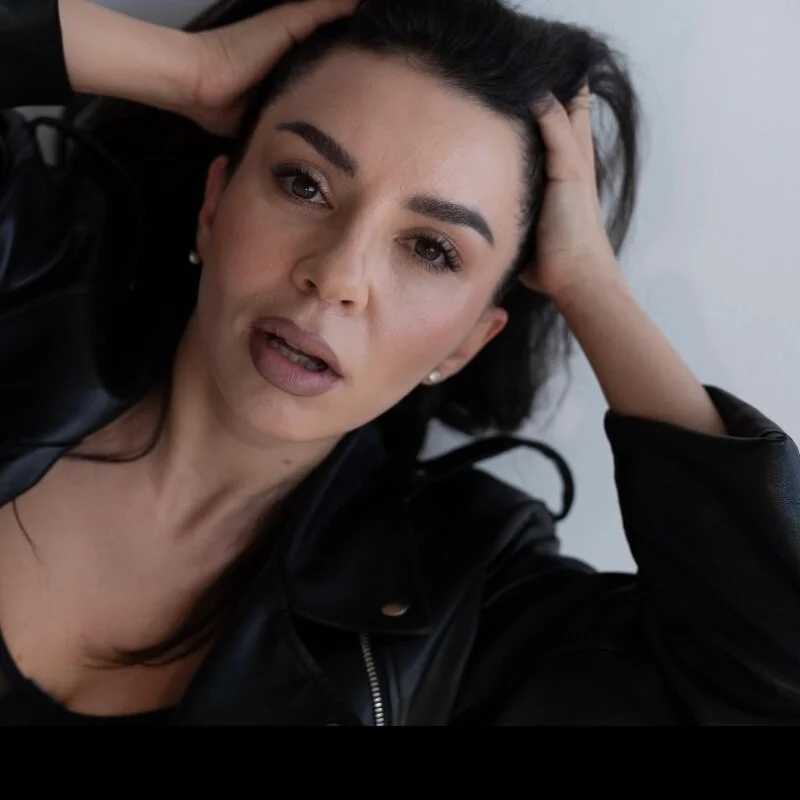 monicaramoz — FansOnlyX creator profile