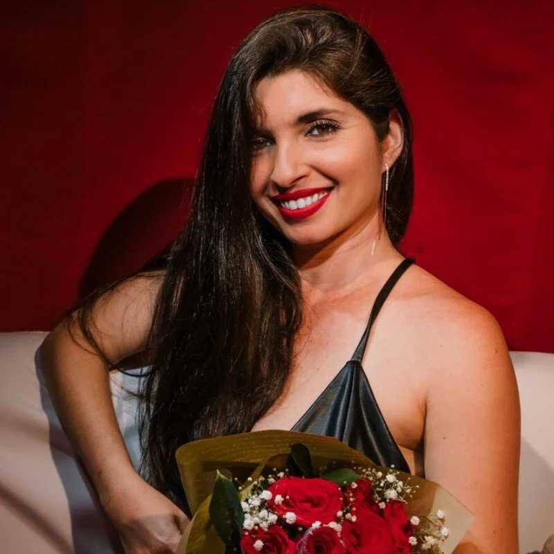 Azahara_Amin_ — FansOnlyX creator profile