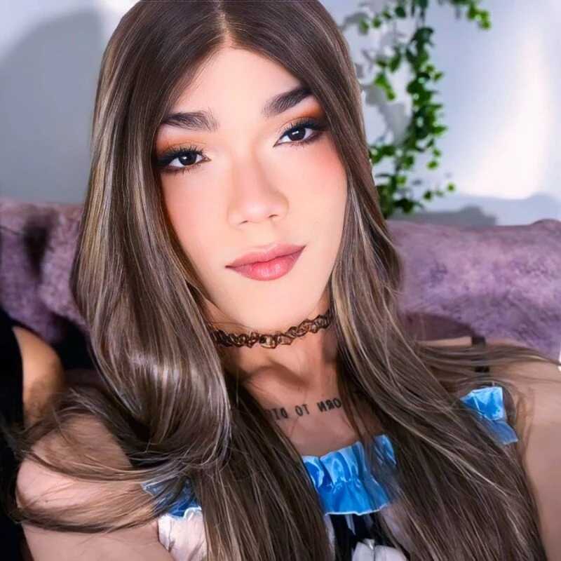 Bonnie_Luxury — FansOnlyX creator profile